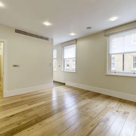 Image 2 - 30 Sloane Court West, London, SW3 4TE, United Kingdom - Apartment for rent