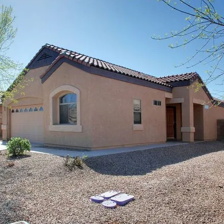 Rent this 3 bed apartment on 11350 West Gladden Farms Drive in Marana, AZ 85653