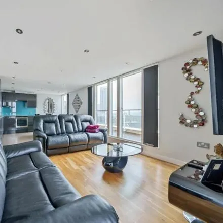 Image 4 - Dovecote House, Canada Street, Canada Water, London, SE16 6RN, United Kingdom - House for sale