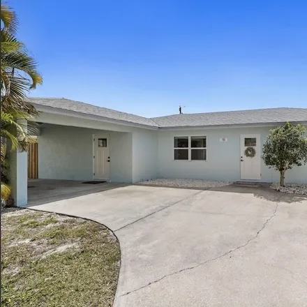 Image 9 - Englewood, FL, 34223 - House for rent