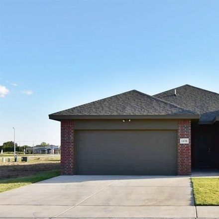Rent this 3 bed house on 14th Street in Shallowater, TX 79363