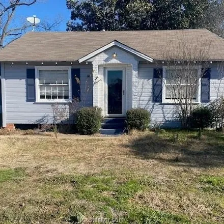 Buy this 3 bed house on North Cass Street in Centerville, Leon County