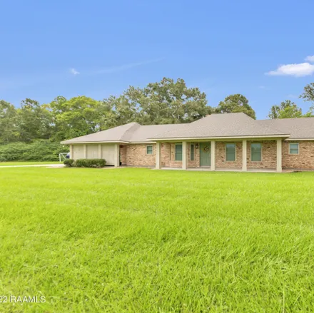 Buy this 4 bed house on 2771 Greenbriar Road in Vermilion Parish, LA 70510