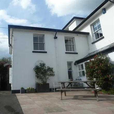 Rent this 1 bed apartment on Longdrag Hill in Tiverton, EX16 5NG