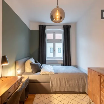 Rent this 4 bed room on Oranienstraße 45 in 10969 Berlin, Germany