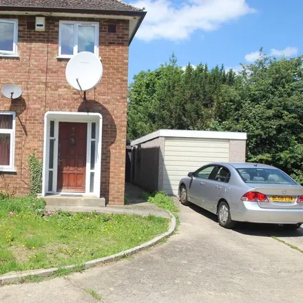 Rent this 1 bed duplex on 45 Long Lane in Oxford, OX4 3TP