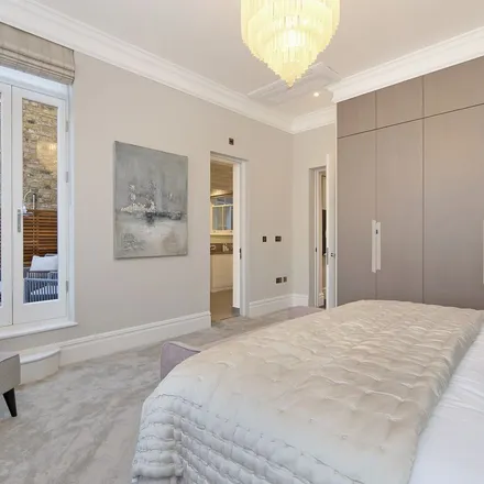 Rent this 2 bed apartment on 43 Lennox Gardens in London, SW1X 0DB
