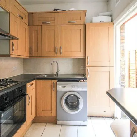 Rent this 2 bed apartment on Firsby Avenue in London, CR0 8TN