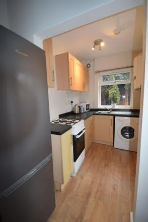 Image 4 - 511 Ecclesall Road, Sheffield, S11 8PE, United Kingdom - Townhouse for rent