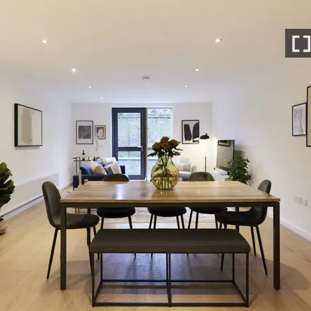 Image 3 - CasaNora, 324 Upper Richmond Road, London, SW15 6TL, United Kingdom - Apartment for rent