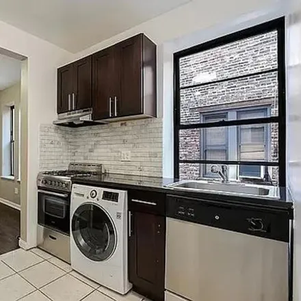 Rent this 2 bed apartment on 318 East 78th Street in New York, NY 10075