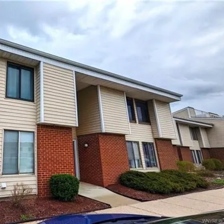 Buy this 1 bed condo on 40 Bee Hunter Court in Amherst, NY 14051