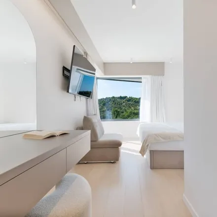 Rent this 4 bed house on Murter in Šibenik-Knin County, Croatia