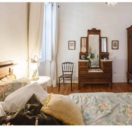 Rent this 4 bed apartment on Talho Fernandes Tomás in Rua de Fernandes Tomás, 4000-302 Porto