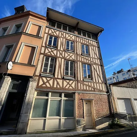 Image 2 - 3 Rue de la Tour de Beurre, 76000 Rouen, France - Apartment for rent