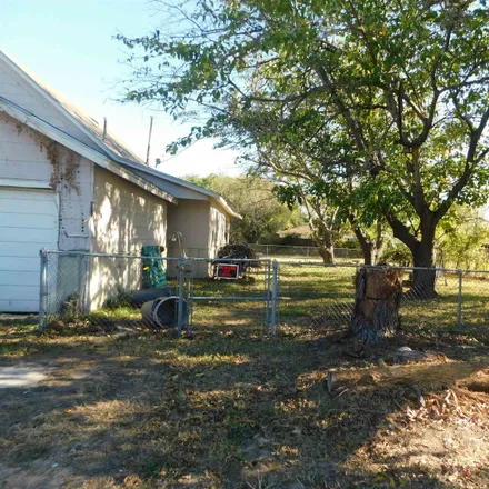 Image 5 - 900 FM 937, Groesbeck, TX 76642, USA - House for sale