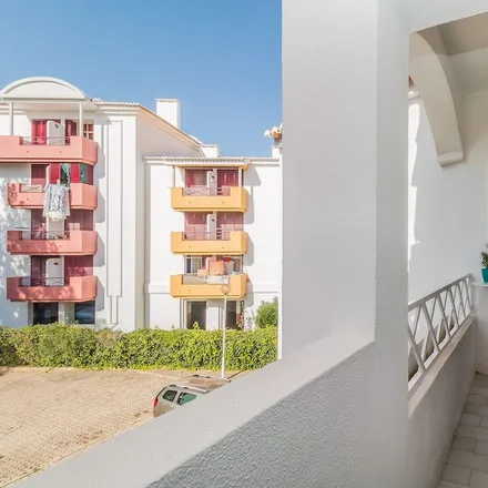 Image 1 - Avenida de Portugal, 8500-291 Alvor, Portugal - Apartment for rent