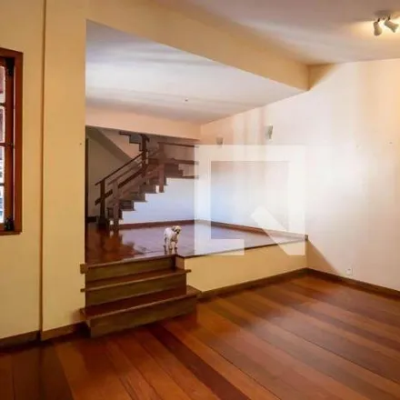 Buy this 4 bed house on Rua Chile in Vila Progresso, Niterói - RJ