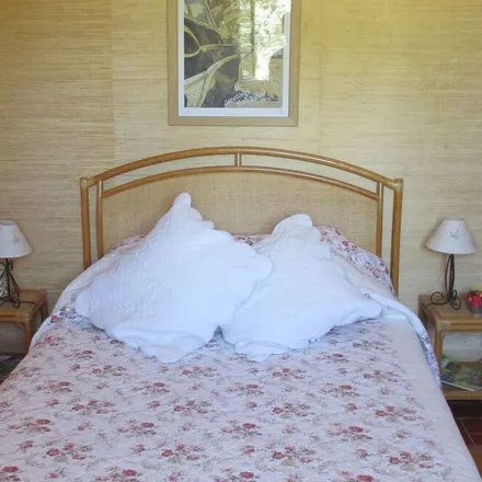 Rent this 1 bed townhouse on 84110 Vaison-la-Romaine