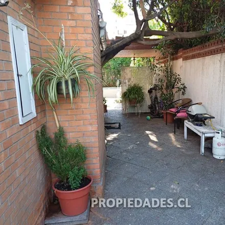 Image 1 - Los Oleandros 915, 755 0143 Provincia de Santiago, Chile - House for sale