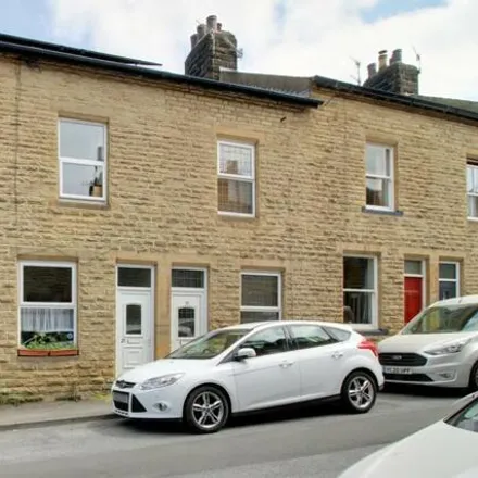 Buy this 3 bed townhouse on Albion Street in Otley, LS21 1DA