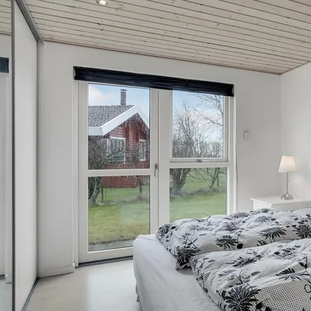 Rent this 3 bed house on 9900 Frederikshavn
