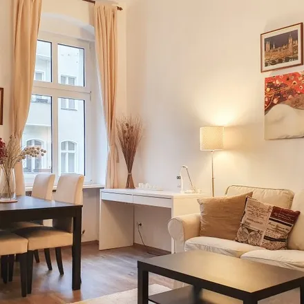Rent this 1 bed apartment on Nonnendammallee 85a in 13629 Berlin, Germany