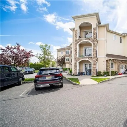 Buy this 5 bed condo on 41 Horton Drive in Monsey, NY 10952
