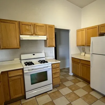 Image 5 - 511 Glacier Bay Street Southeast, Albuquerque, NM 87123, USA - House for rent