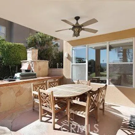 Image 3 - 7498 Cliffside Court, Los Angeles, CA 91307, USA - House for rent