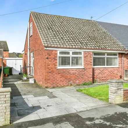 Buy this 2 bed house on Marshall's Close in Sefton, L31 2JT
