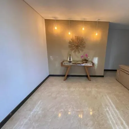 Buy this 3 bed house on Rua João Nogueira dos Santos in Nogueirinha, Itaúna - MG