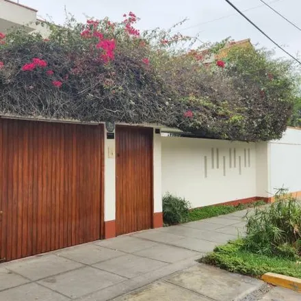 Image 2 - Océano Atlántico, Santiago de Surco, Lima Metropolitan Area 10051, Peru - House for sale