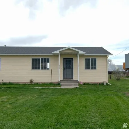 Buy this 3 bed house on 304 South 2nd East in Franklin, Franklin County