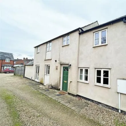 Buy this 3 bed house on The Abbey in 21 East Street, Crowland