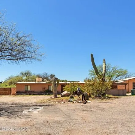 Buy this 4 bed house on 10201 East Placita Cresta Mia in Pima County, AZ 85749