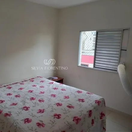 Buy this 3 bed apartment on Avenida José Olegário de Barros in Areão, Taubaté - SP