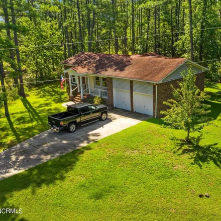 Buy this 3 bed house on 806 Wind Way in Craven County, NC 28560