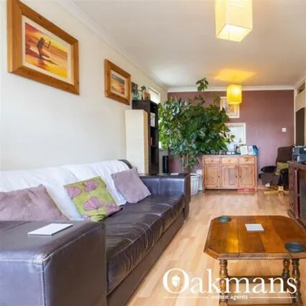 Image 3 - Parr House, Raglan Road, Smethwick, B66 3NE, United Kingdom - Apartment for sale