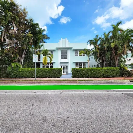 Rent this studio apartment on 1115 Euclid Avenue in Miami Beach, FL 33139