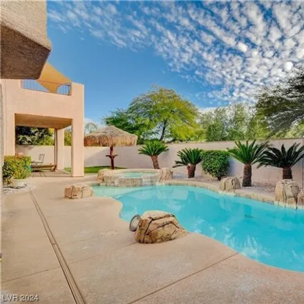 Image 5 - 10847 Ickworth Court, Summerlin South, NV 89135, USA - House for sale