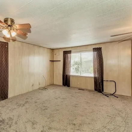 Image 5 - unnamed road, Selma, CA 93662, USA - Apartment for sale