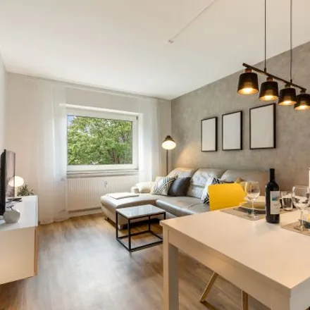 Rent this 3 bed apartment on Rückertstraße 20 in 22089 Hamburg, Germany