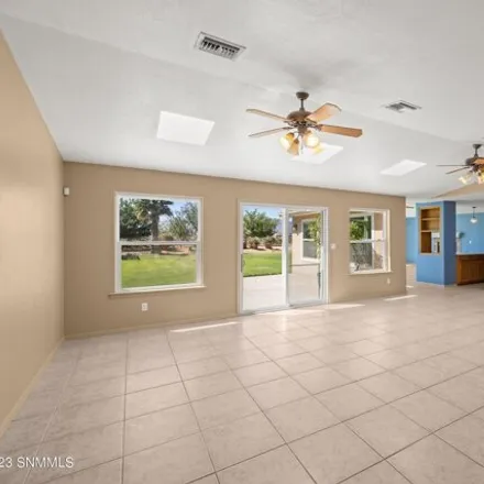 Image 4 - 1524 Hot Peppers Road, Chaparral, NM 88081, USA - House for sale