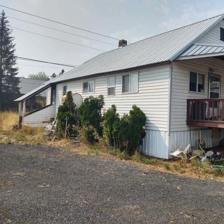 Image 3 - 408 West Pierce Street, Weippe, Clearwater County, ID 83544, USA - House for sale