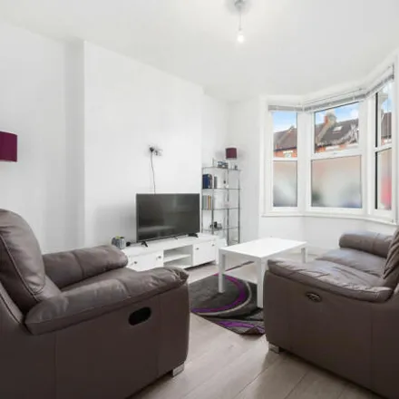Buy this 1 bed apartment on Northwood Road in Thornton Heath, Surrey