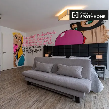 Rent this studio apartment on U Rosenthaler Platz in Rosenthaler Straße, 10119 Berlin