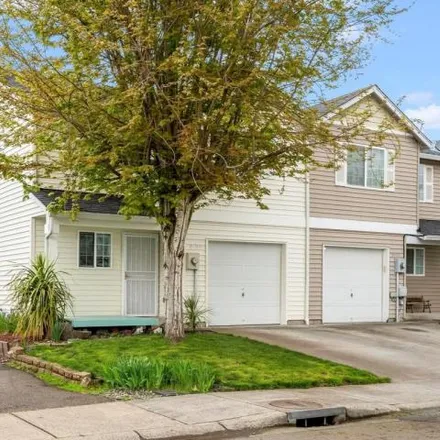 Buy this 3 bed townhouse on 6100 Northeast 79th Avenue in Vancouver, WA 98662