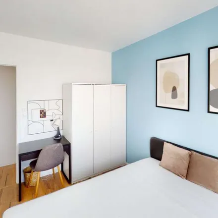 Image 4 - 5 quater Place Championnet, 26000 Valence, France - Apartment for rent