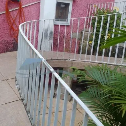 Buy this 2 bed house on Estrada do Monteiro in Campo Grande, Rio de Janeiro - RJ